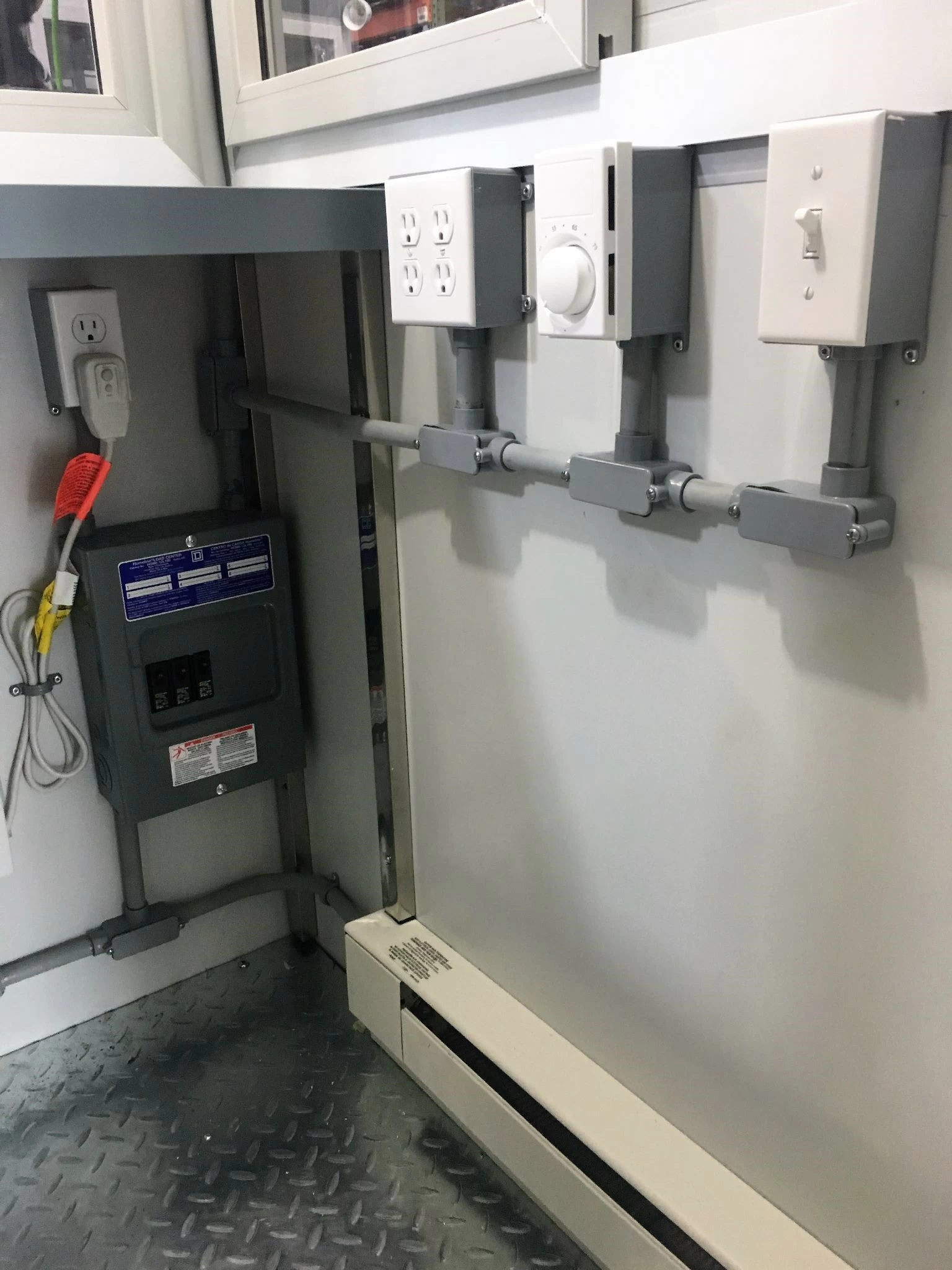 Internet-access-to-modular-office