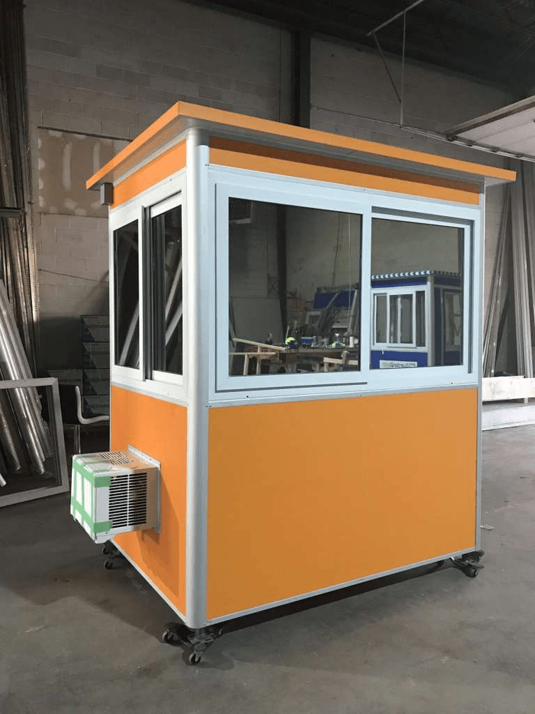How Modular Security Booths Strengthen Retail Safety