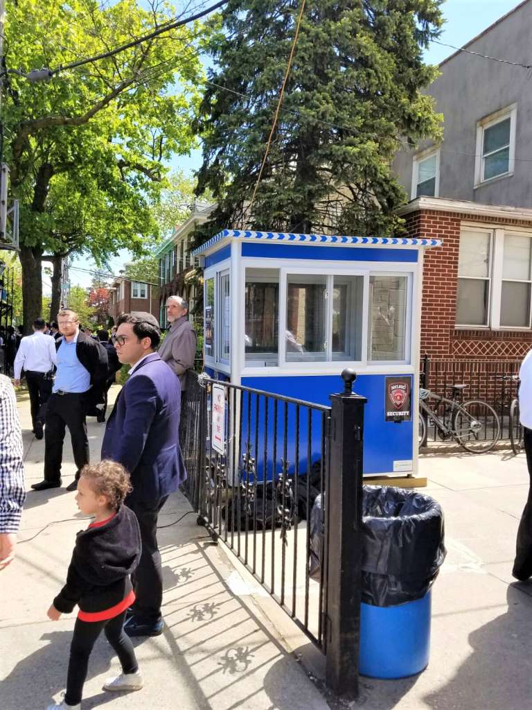 4×6 School Security Booth in Brooklyn, NY with Sliding Windows, Built-in AC, Baseboard Heaters, and Perimeter Security Fencing